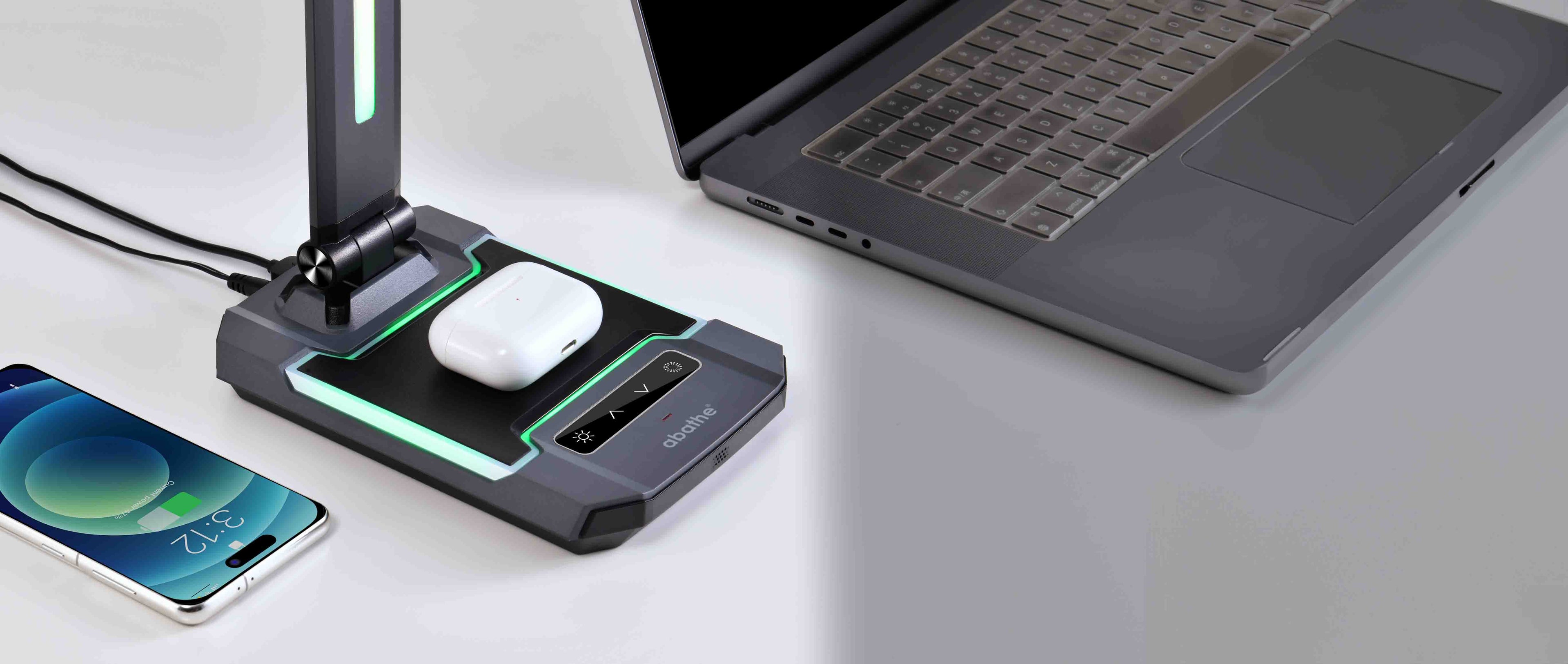 LED Lampe mit intergriertem Wireless Charger