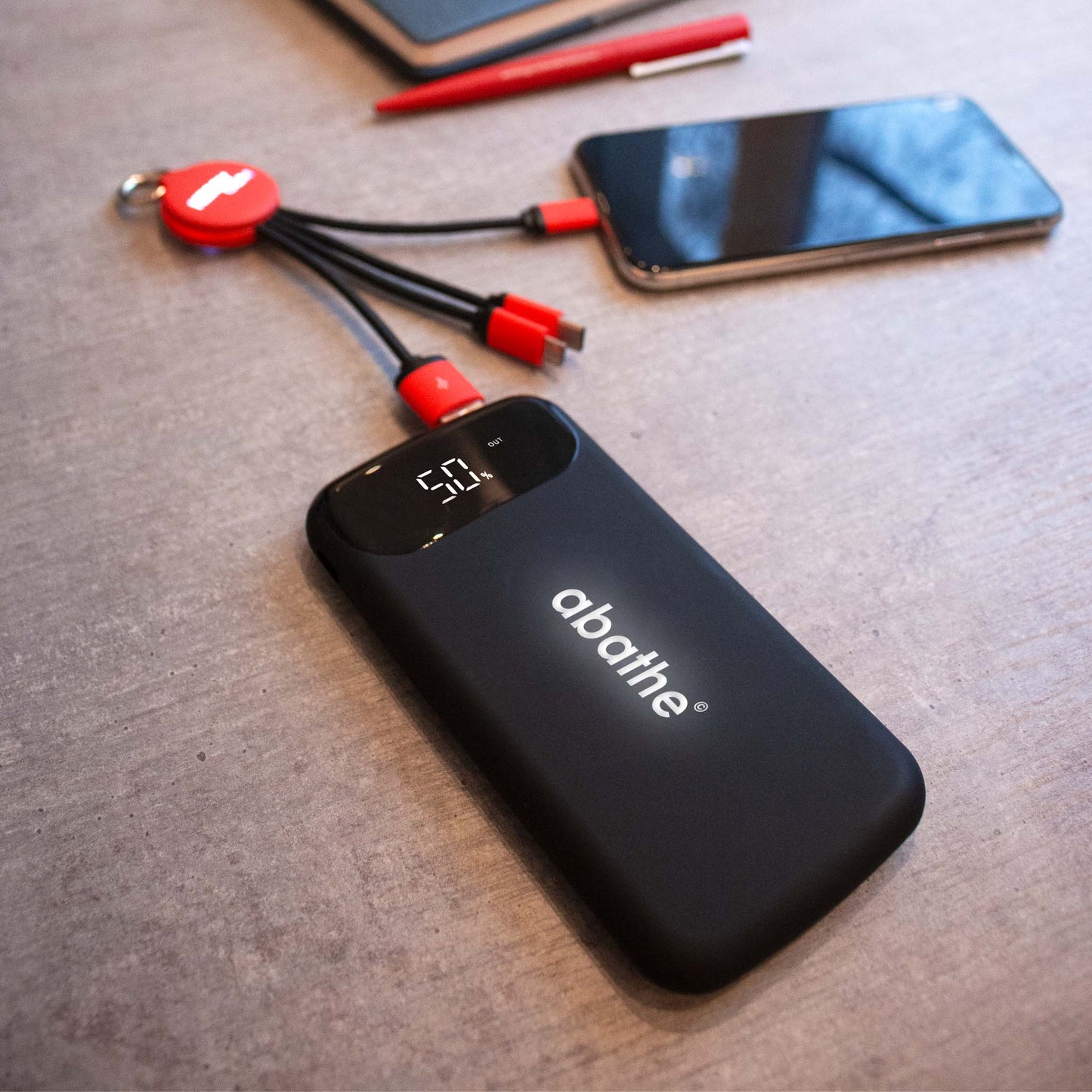 Powerbank angeschlossen leuchtet